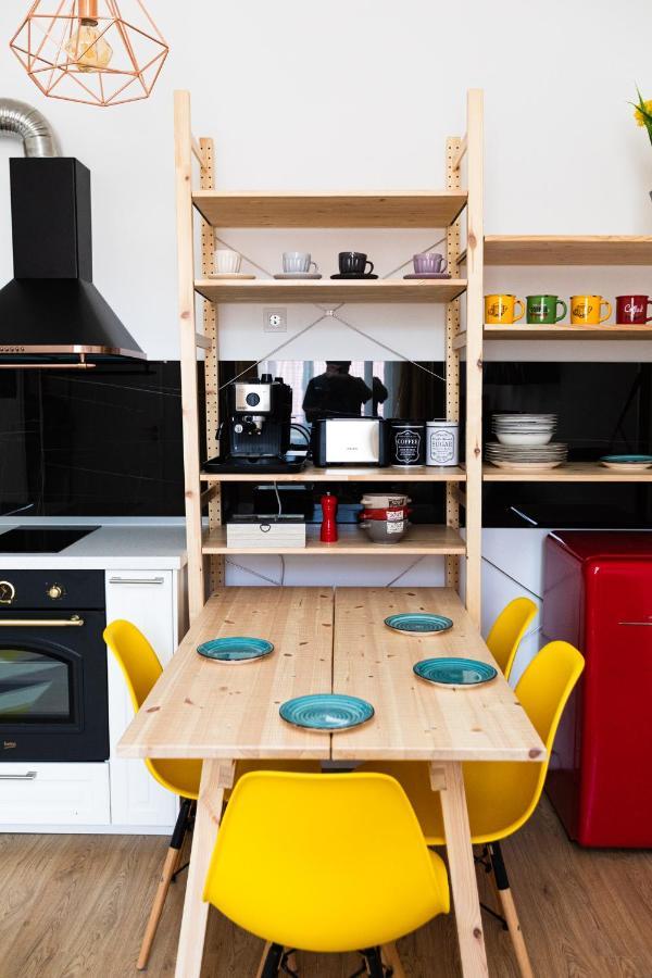 Colorful & Cozy Condo คลูจ-นาโปกา ภายนอก รูปภาพ